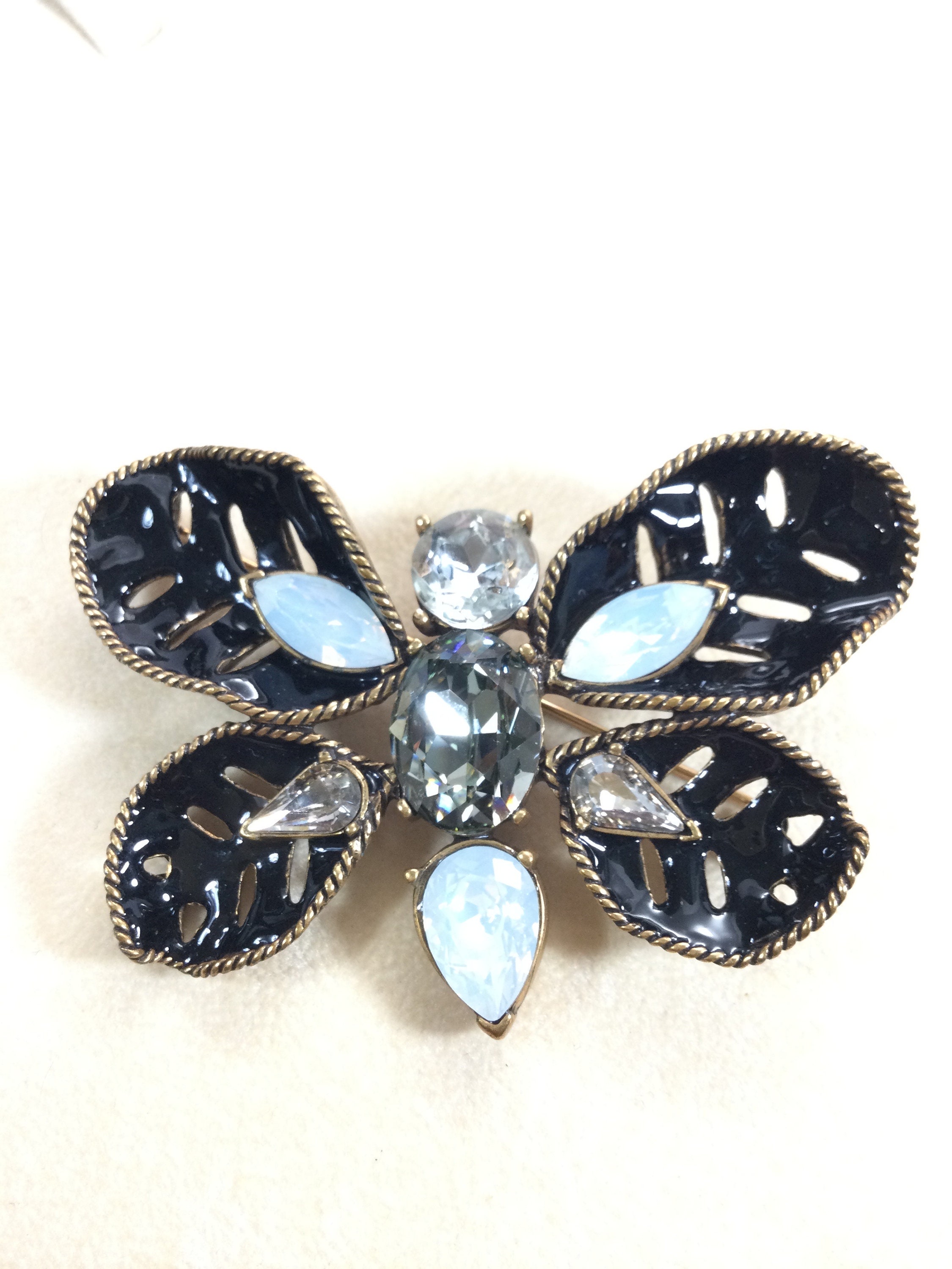 オスカー・デ・ラ・レンタ　クロス　ブローチ Oscar de la renta brooch - Etsy 日本