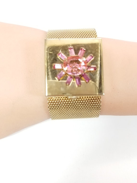 Unsigned COMPACT BRACELET with Pink Starburst on … - image 2