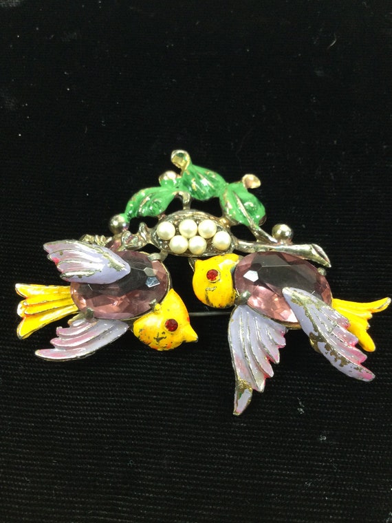 FRED GRAY Birds on a Nest of EGGS Brooch - image 4