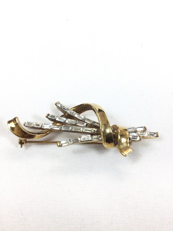 TRIFARI METEOR BROOCH View 4