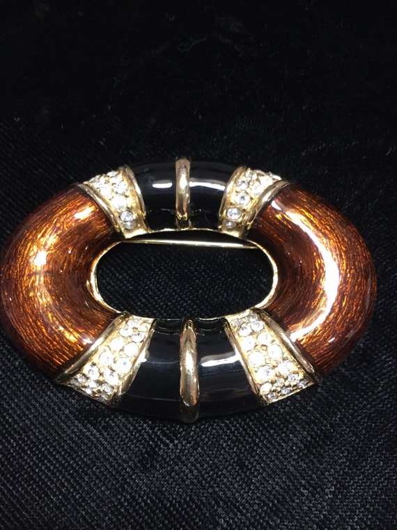 CINER ENAMELED BROOCH