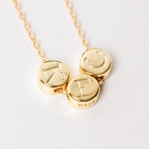 Mom Necklace with Kids Initials, Personalized Disk Necklace, Custom Letter Pendant Gift for Baby Mama, Gold, Sterling Silver or Rose AD065B