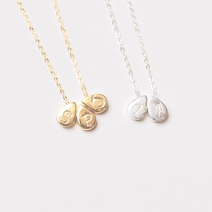 Collar de plata de ley con inicial personalizada y nombres de niños para madre, delicado colgante con letra, chapado en oro de 14 k, regalo para nieta AD190