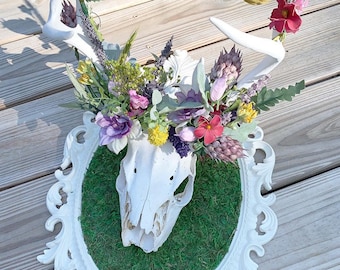 Woodland Real Deer Skull Wall Hanging, Skull Wall Art, Moss & Floral Frame, Cottagecore Decor, Handmade Folk Art from Appalachia, One of One