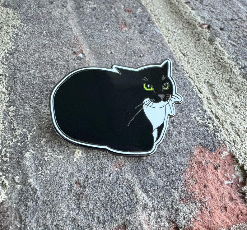 Maxwell The Cat Meme Enamel Pin - TikTok - Lethal Company image 2