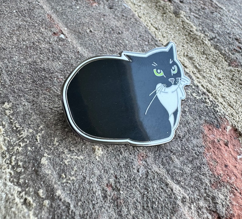 Maxwell The Cat Meme Enamel Pin - TikTok - Lethal Company image 4