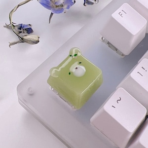 Green Tea Bear Artisan Keycap | Kawaii Keycaps | Cute Keycaps