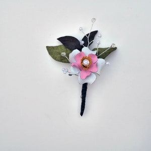 Pink  White Flowers Brooch,Gift for Mom Leather Craft,Handmade,Brooches Gift for friends Mother&#39;s day, flowers, Gift for woman Wedding Pin