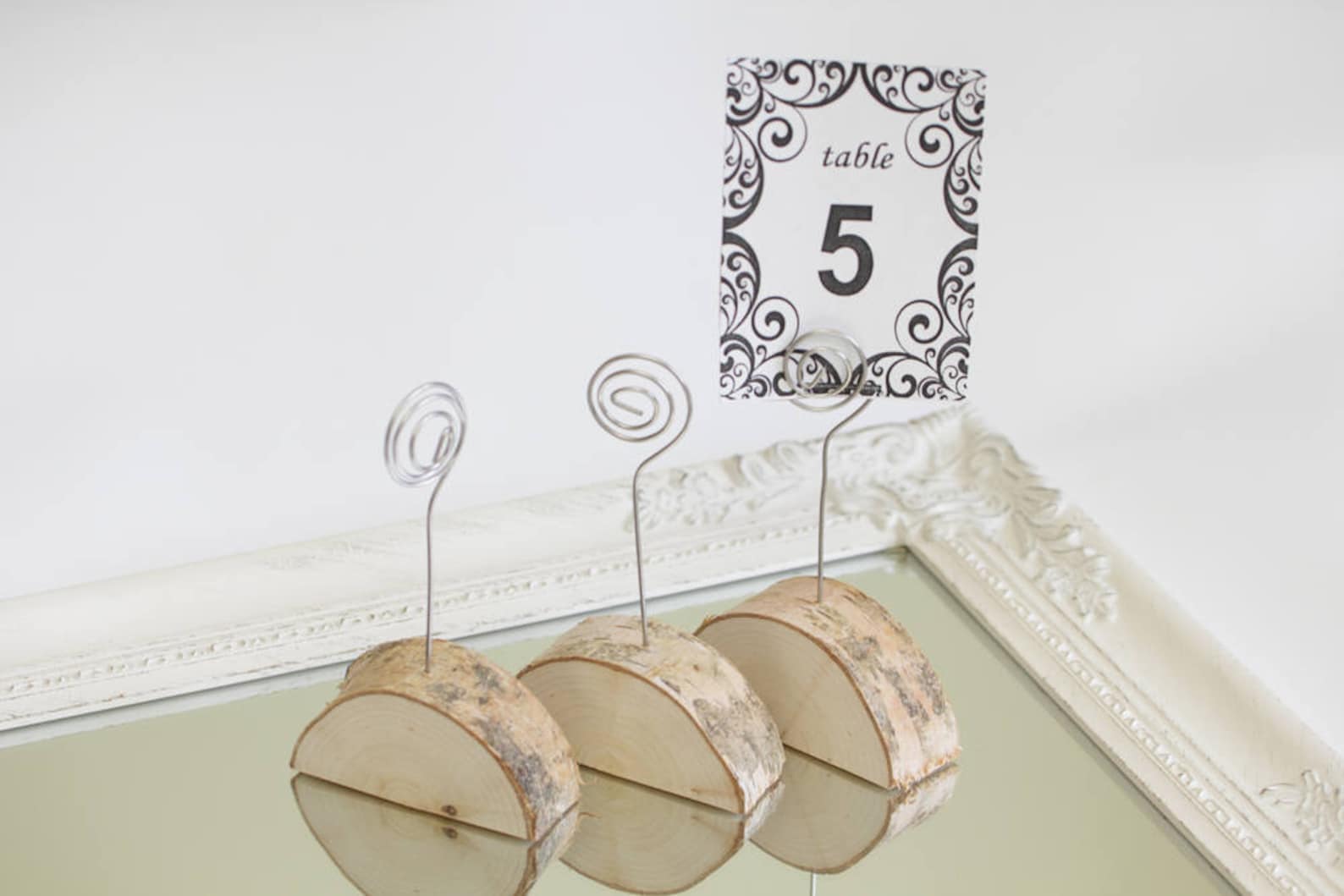 Set of 10 Place Card Holder With Wire , Name Tag Holder, Wooden Table
