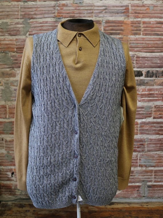 80's/90's Grey Cable Knit Vest - New/Old Deadstoc… - image 3