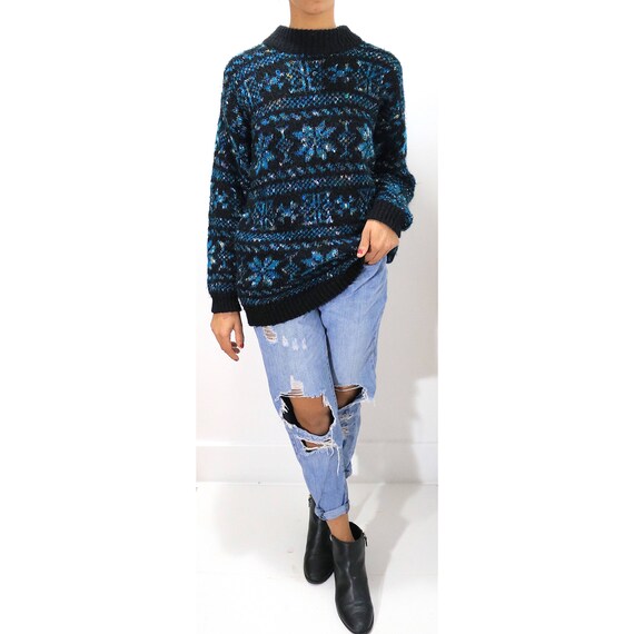 Vintage Clothing • 80's Oversized Sweater • Blue a