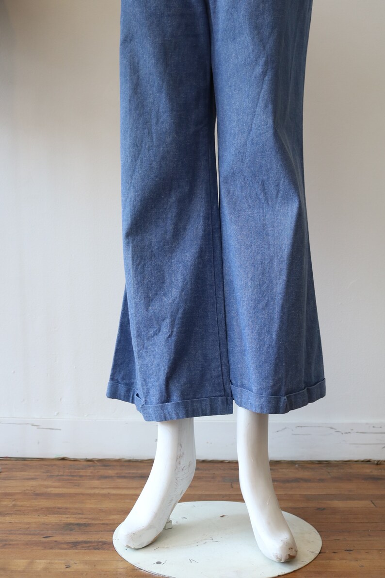 Vintage 70\u2019s Denim Wash Pants \u2013 MidHigh Waist \u2014 WideFlare Leg \u2013 Lightweight Trousers\u201430 Inch Waist