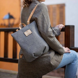 Bolso mochila tela de pana para mujer casual de diseño