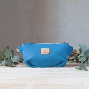Sac à bandoulière végétalien fabriqué à la main avec toile recyclée - Idée cadeau unique et durable