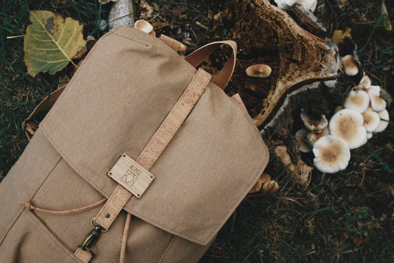 sustainable laptop backpack