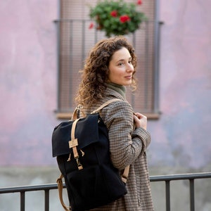 Stylish Canvas Laptop Rucksack | Vegan-Friendly and Unisex