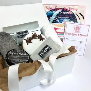Space Inspired Relaxation Spa Gift Box, Spa Gift for Women, Pamper Hamper, Relaxation Gift Box
