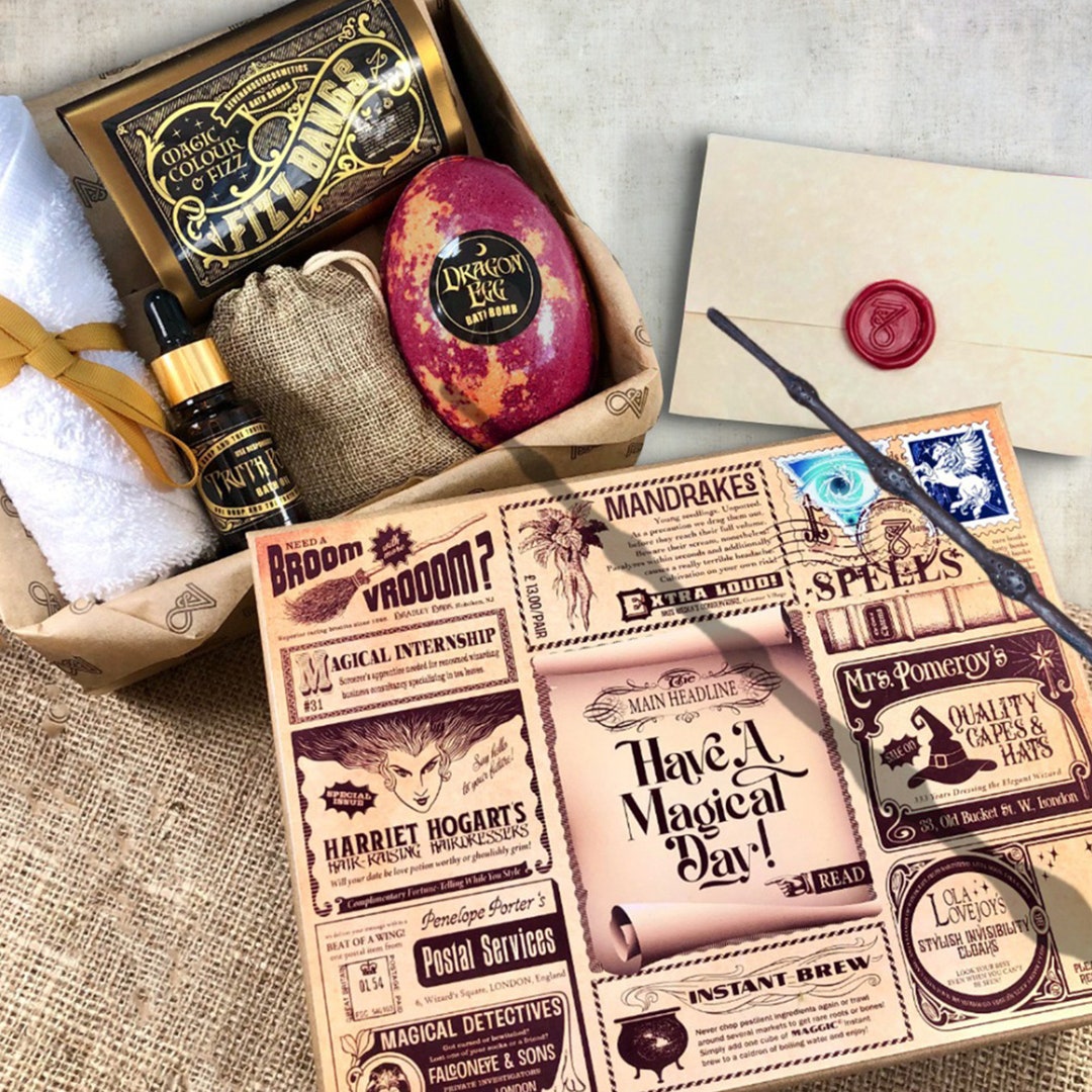 23 Unique Gifts For Harry Potter Fans  Harry potter gift box, Harry potter  gifts, Harry potter gifts diy