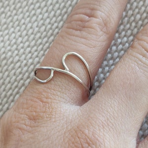 Double loop ring in 925 sterling silver