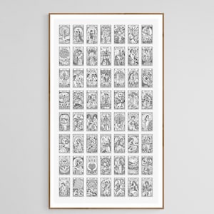 Può includere: Un'illustrazione in bianco e nero di un mazzo di tarocchi con 78 carte, ciascuna con un design unico. Le carte sono disposte in righe e colonne, e l'immagine è incorniciata in una semplice cornice di legno.