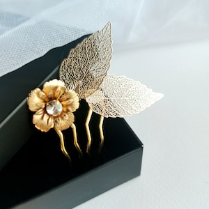 Wedding hair accessories gold hair comb for bride, Wedding comb flower and leaf, Bridal hair piece