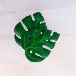 Spiaggia tropicale matrimonio foglie verde foglia capelli pin pezzo di Monstera hawaiano capelli fiore Monstera foglia capelli Monstera regalo spilla Handfasting
