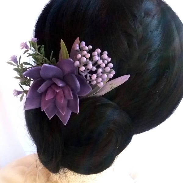 Bridal purple hair comb, Ultra violet floral hair accessories, Succulent Gypsophila hair pin,  Hawaii hair piece Bridesmaid hair pins