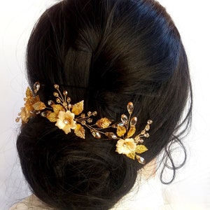 Gold bridal hair pins,  Wedding crystal headpiece, Gold leaf hair piece  BR-109