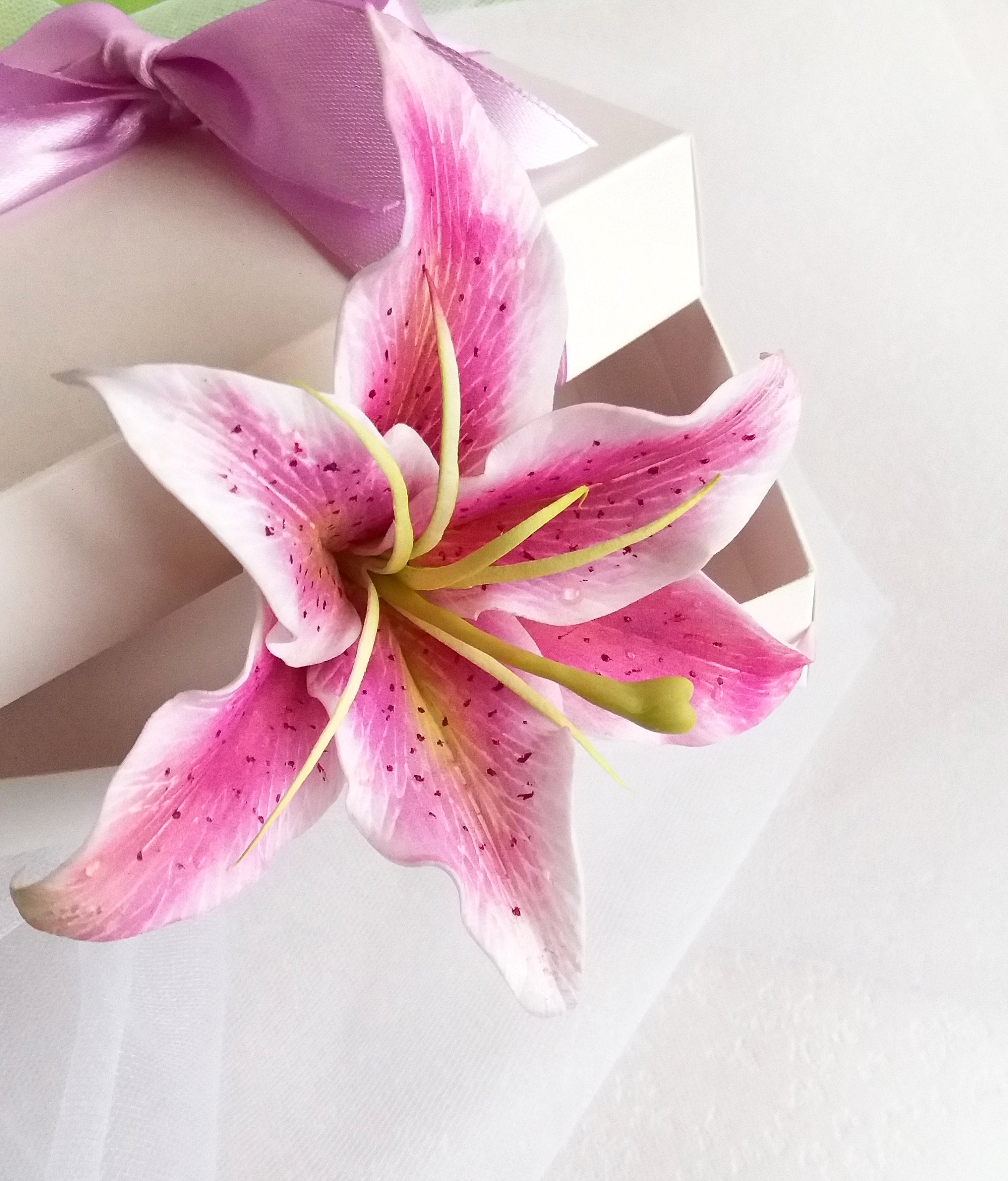 Stargazer Lily Hair Piece - Etsy