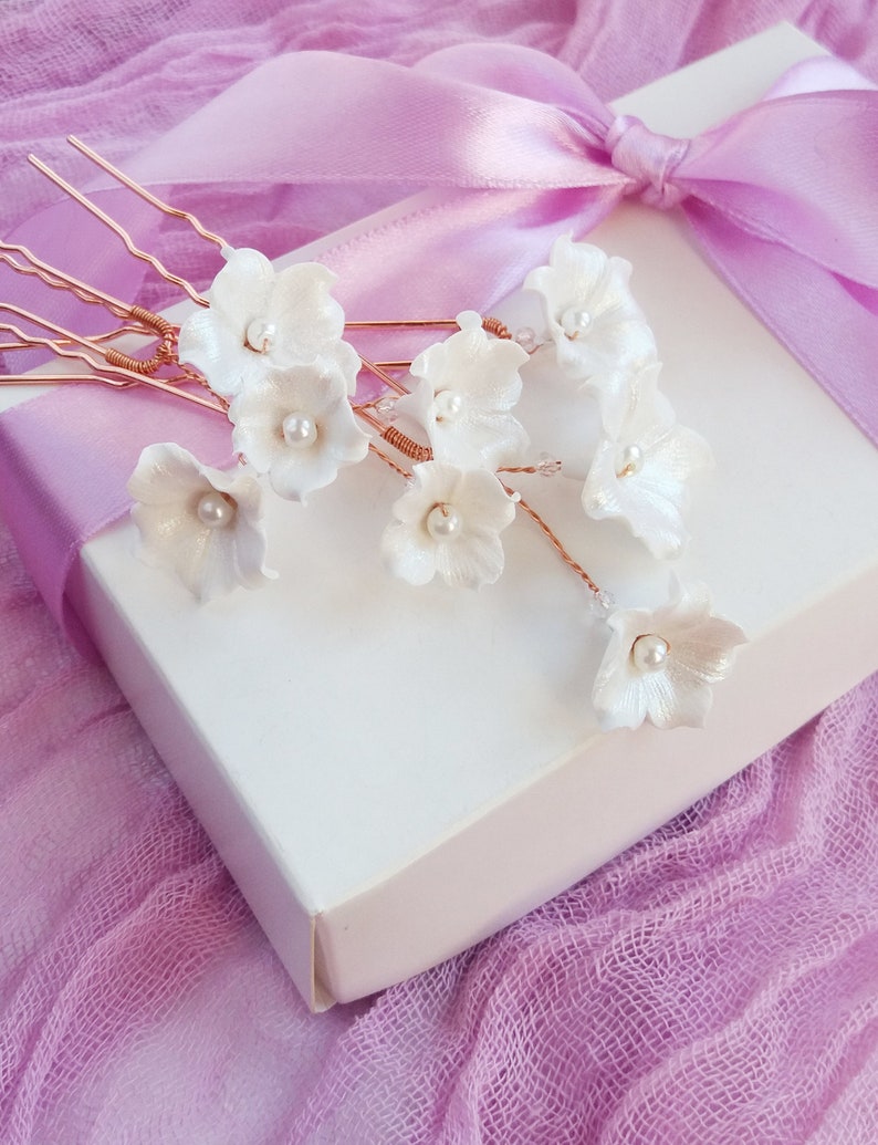 White Floral Hair pin