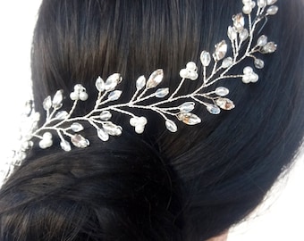 Wedding hair vine with sparkling crystals and pearls, Bridal hair piece for long hair vine, Wedding hairpiece Prom hair accessory