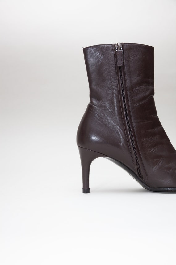 Gucci Vintage Leather Ankle Boots - image 7