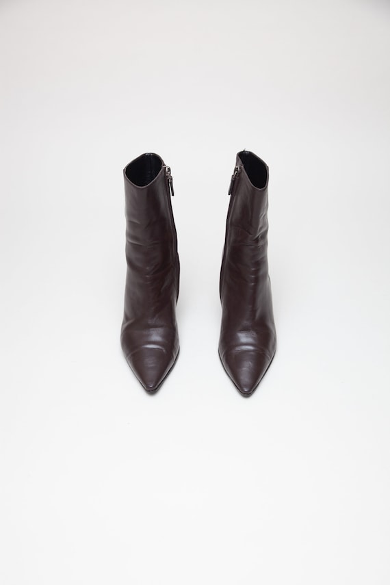 Gucci Vintage Leather Ankle Boots - image 8