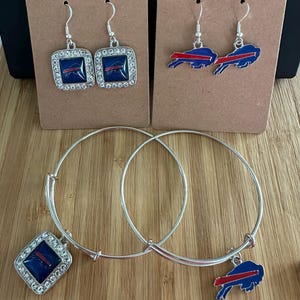 Buffalo Bracelet & Earrings set