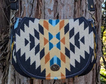 Bolso bandolera estilo alforja de inspiración western / Bolso bandolera de lana premium / Correa ajustable