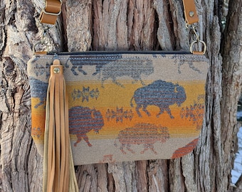 Umhängetasche aus Pendleton® Wolle und Leder | Umhängetasche Mittelgroß | Geldbörse im Westernstil