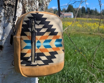 Bolso mochila convertible de lana de primera calidad