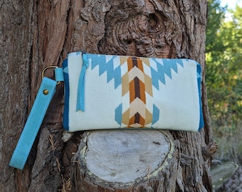 Pochette, borsetta da polso, borsetta a mano, realizzata con lana Pendleton®, borsa in pelle e lana, turchese