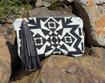Bolso de mano grande confeccionado con lana y piel Pendleton®.