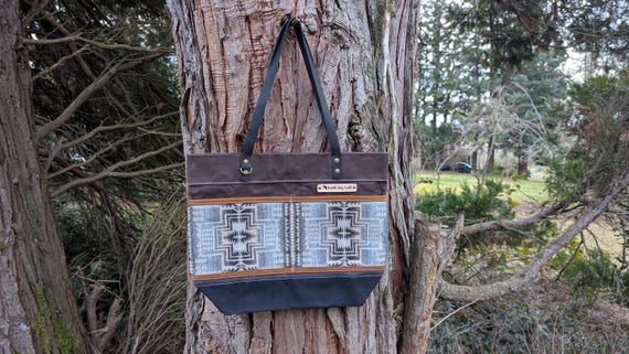 Everyday tote | Large tote bag | Made with Pendleton wool | Waxed canvas | Travel Bag