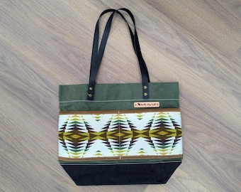 Bolso tote de lona encerada y lana