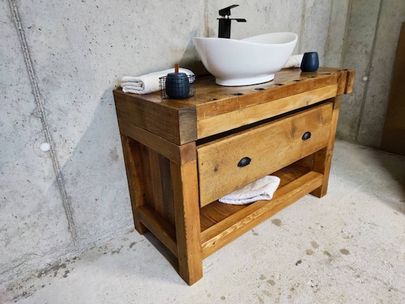 Waschtisch aus alter Hobelbank mit 2 Schubladen und 2 Waschbecken