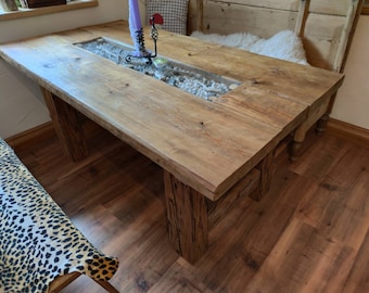 Table en bois récupéré rustique de Haute-Bavière