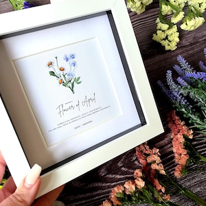 Personalised Daisy Birthday Flower Print | April Birthday Gift | Botanical Wall Art with Meaning | Thoughtful Present for Her