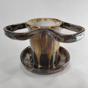 toothbrush holder, toothbrush storage, housewarming gift