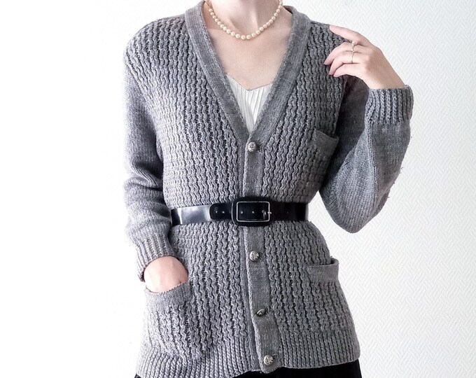 Vintage 1970's vest T38/40 hand knitted gray unisex style 40s// Vintage 1970's does 40's M/L unisex hand knitted gray cardigan