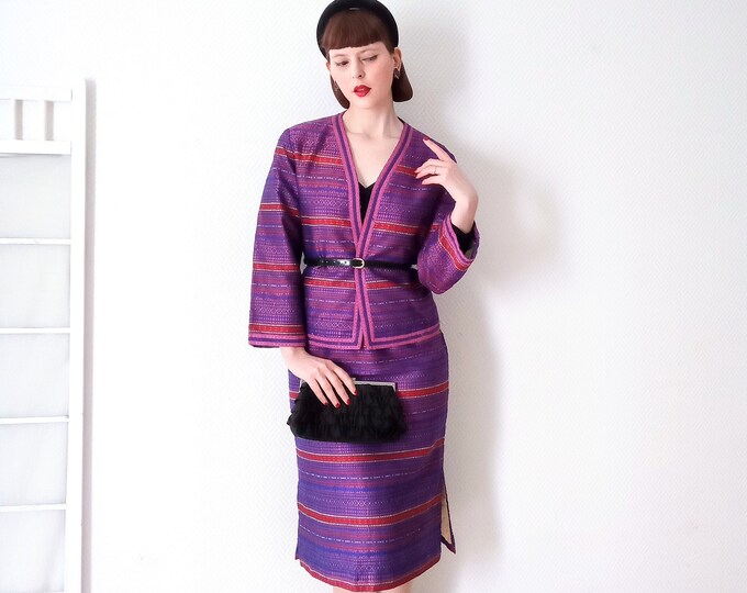 Vintage 80s suit set T40 50s style purple aztec pattern // Vintage 1980's does 50s L azteque print purple skirt suit