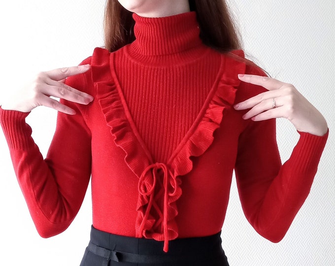 2000s sweater T36/38 red frilly turtleneck and laces // 2000's S/M red turtle neck rustle jumper