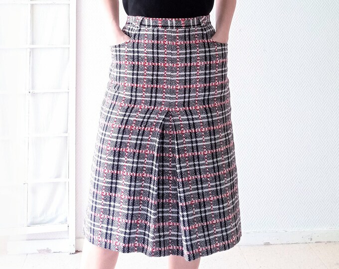 Vintage 80s Scottish winter skirt T38/40 50s style // Vintage 1980's does 50's M/L tartan winter skirt