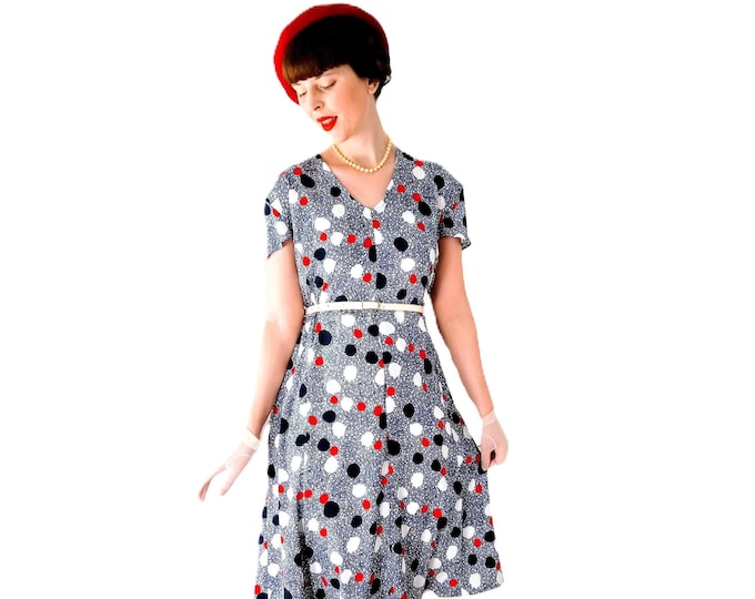Robe Vintage Style Années 40 Patriotique – Bleu Blanc Rouge à Pois – Viscose Légère – Fait Main – L/XL (40/42)